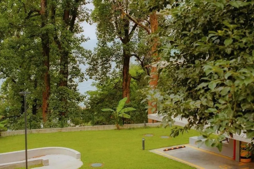 Apartment Elite Studio Sea Front View At Batumi Botanical Gardens