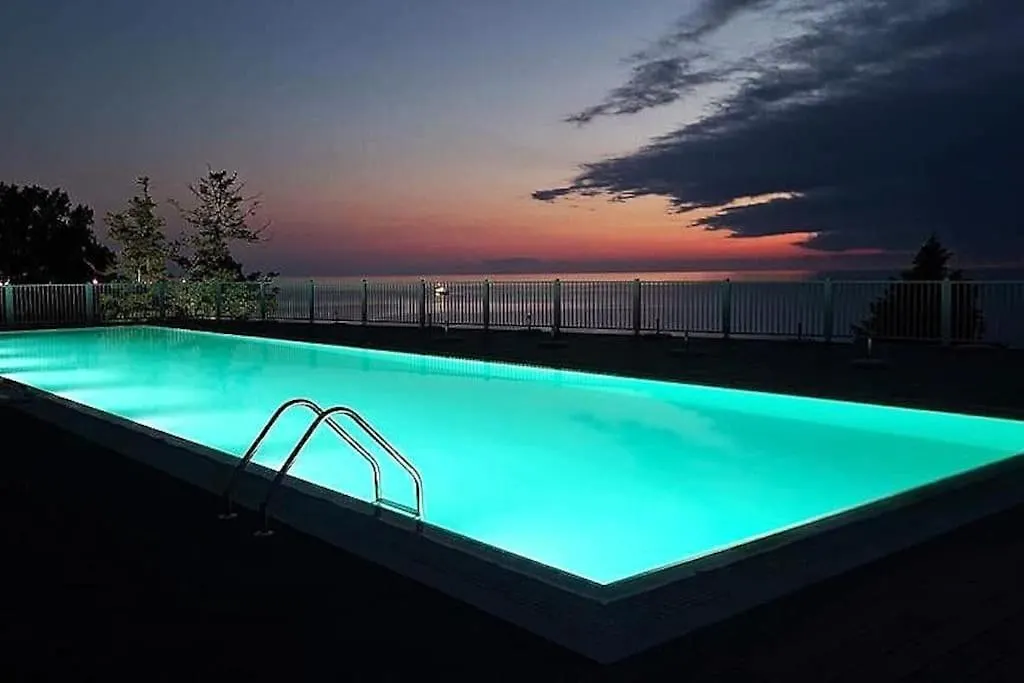 Apartment Elite Studio Sea Front View At Batumi Botanical Gardens Georgia